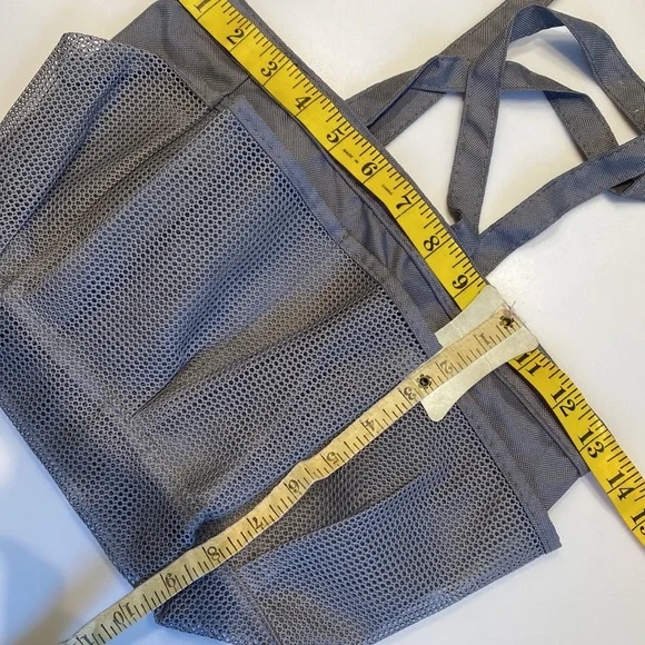 Portable Mesh Shower Dorm Caddy Tote Hanging Toiletry Bath Organizer with Clip - Picture 7 of 9